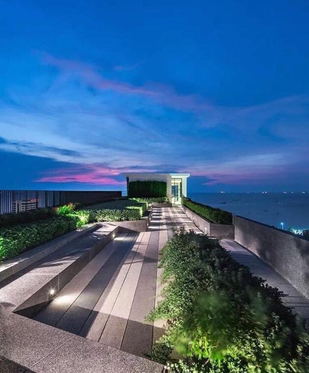 Appartamento The Base Pattaya Esterno foto