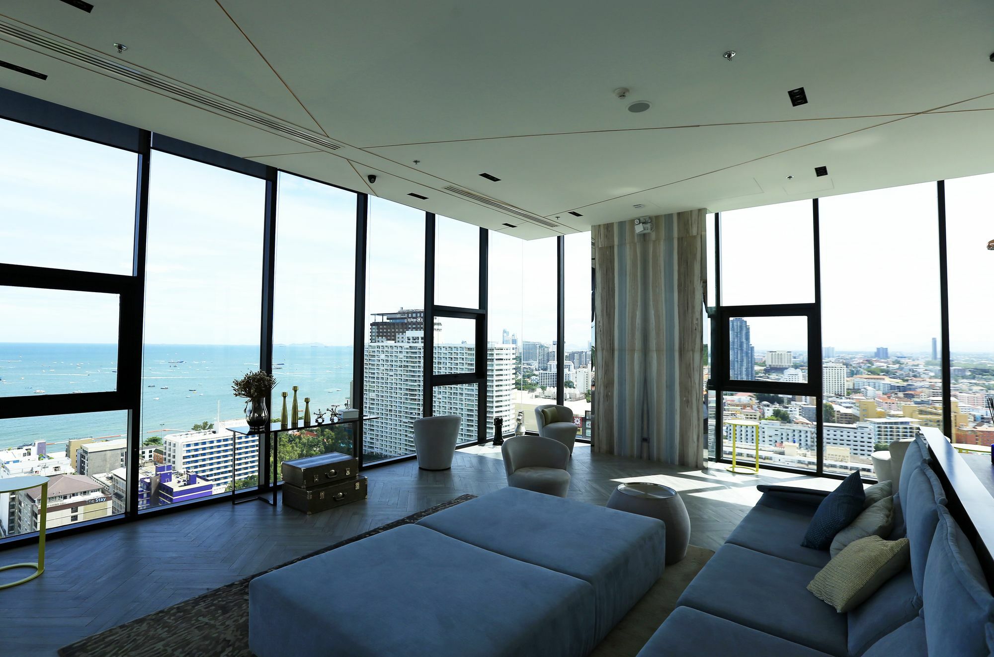 Appartamento The Base Pattaya Esterno foto