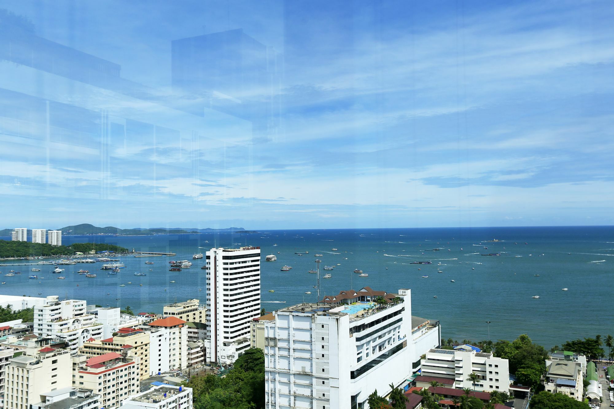 Appartamento The Base Pattaya Esterno foto